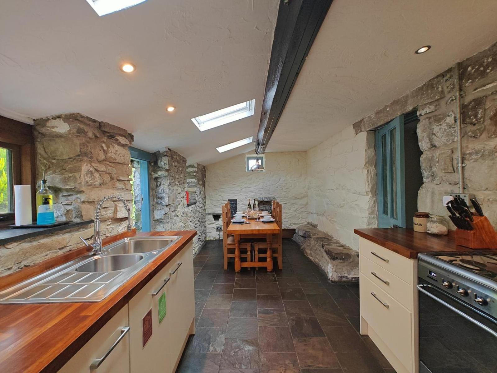 Villa Y Cwtch - Panoramic Mountain Views Within Snowdonia'S National Park - 4X4 Recommended Dolgellau Exterior foto